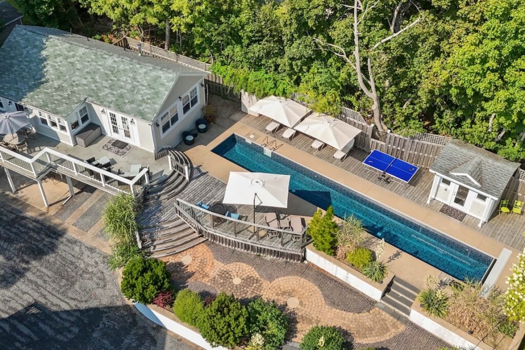 Chester Harbour House